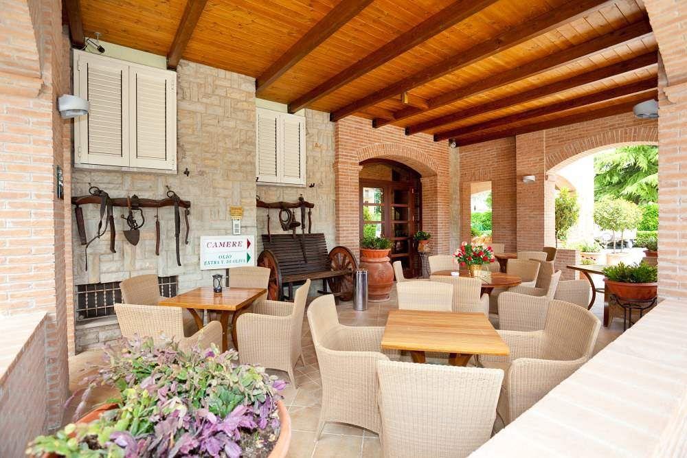 Campiglione Hotel Assis Exterior foto