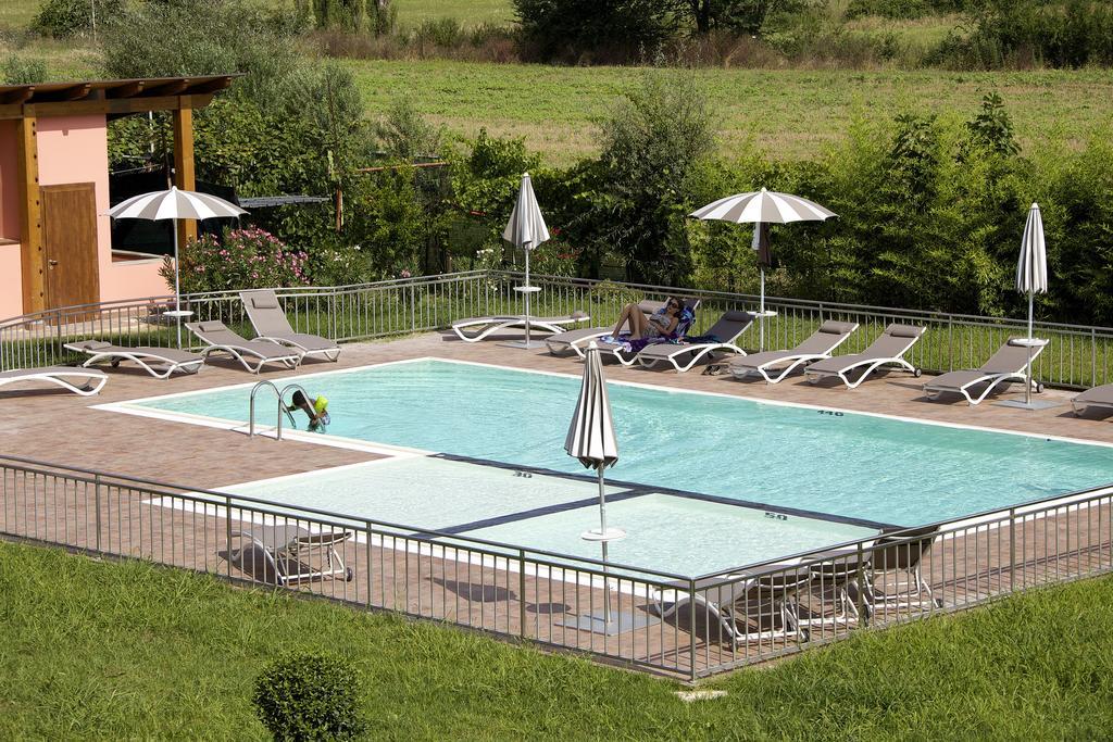 Campiglione Hotel Assis Exterior foto
